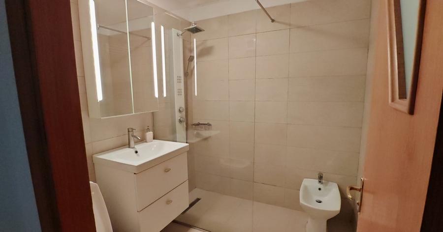 Apartament cu 2 camere semidecomandat, mobilat în Iancului