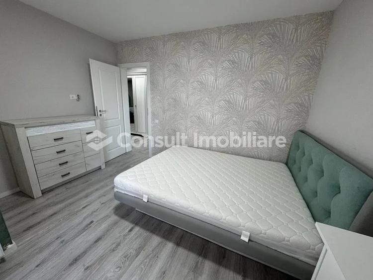 Apartament cu 2 camere semidecomandat, mobilat în Mărăști