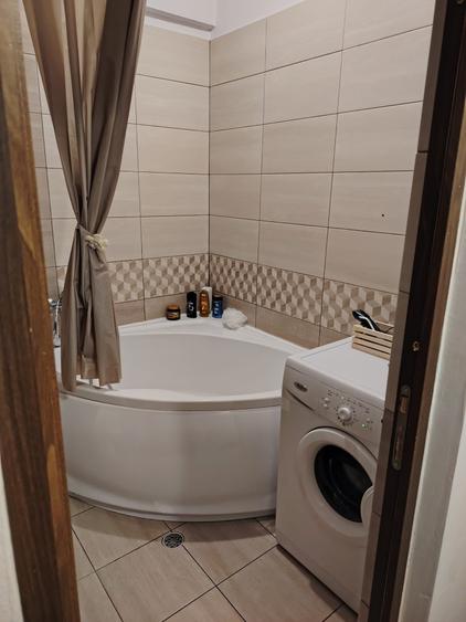 Garsonieră renovată cu balcon, ideală pentru studentă – Str. Frunzei - 6