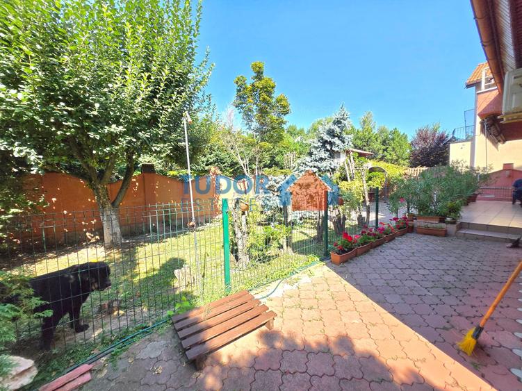 Vilă elegantă cu 5 dormitoare, grădină privată de 500 mp, terasă și garaj - 33