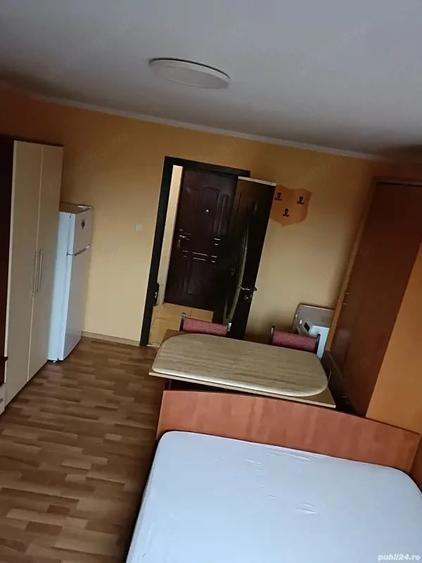 Garsonieră decomandată în Nord