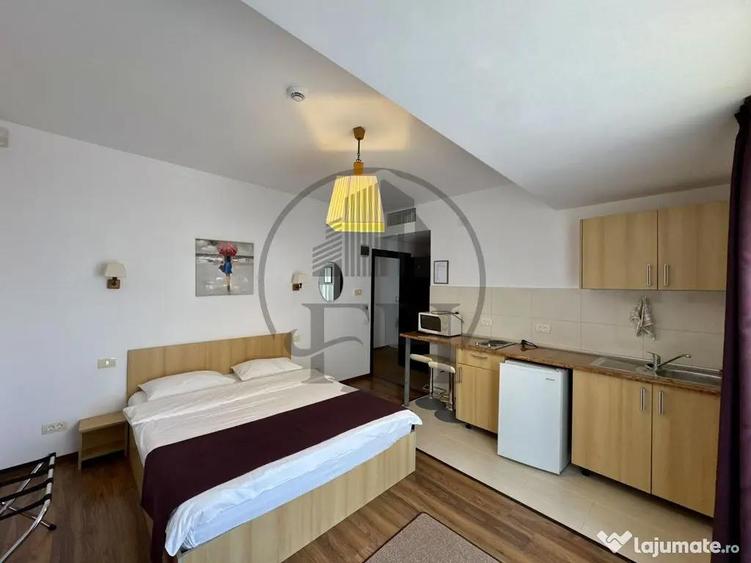 Casă cu 13 camere cu Teren 300 Mp în Sud