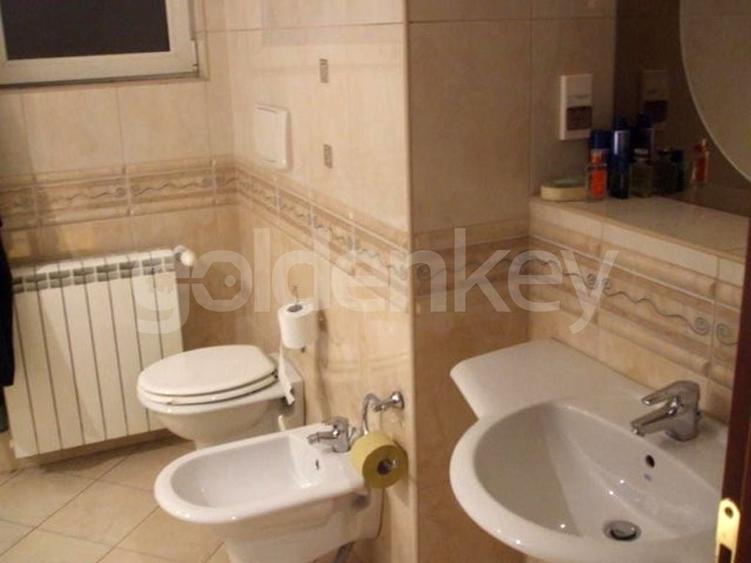 Apartament cu 3 camere decomandat, mobilat în Primăverii
