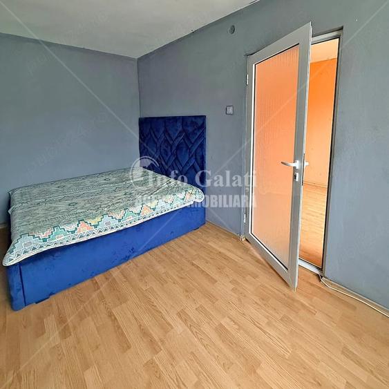 Apartament cu 2 camere nedecomandat în Micro 40