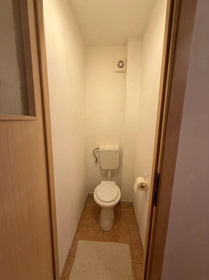 Apartament cu 4 camere decomandat în Rahova