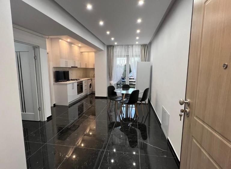 Apartament cu 2 camere semidecomandat, mobilat în Exterior Nord