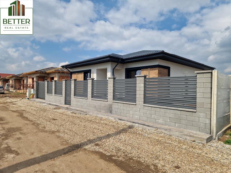 Casă individuală cu 4 camere cu Teren 370 Mp în Berceni