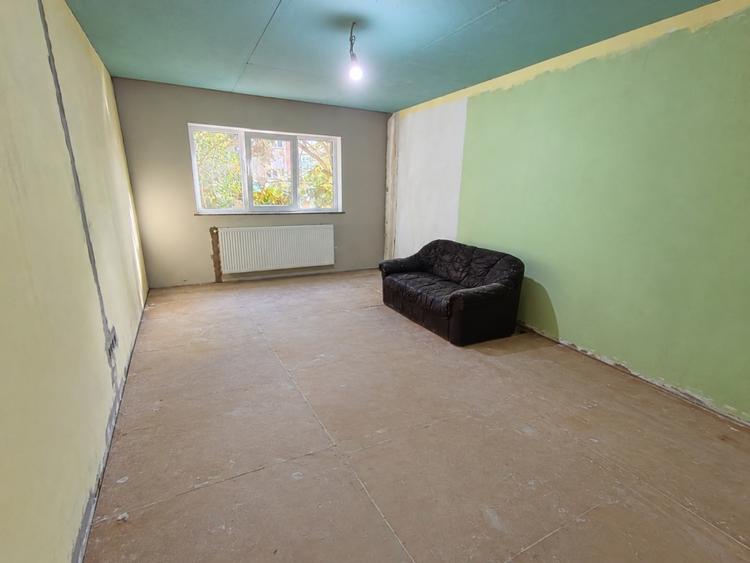 Apartament cu 2 camere decomandat în Vasile Alecsandri