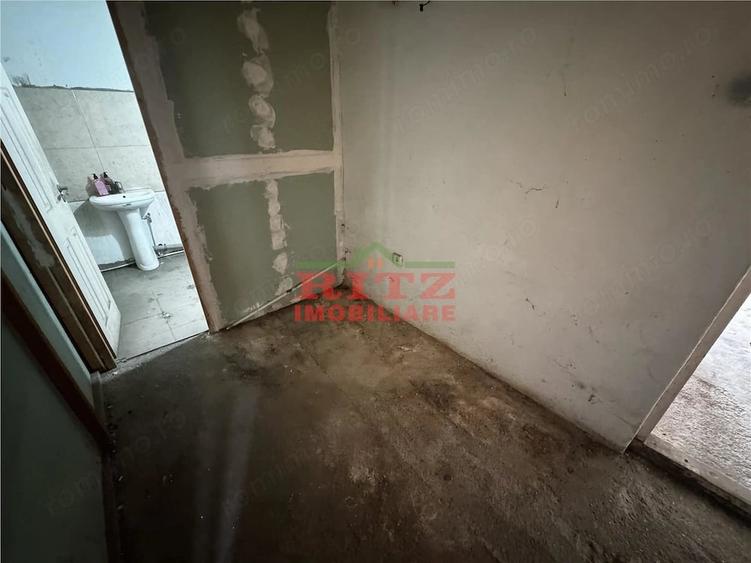 Spațiu comercial, de 97 mp, în Orașul de Jos