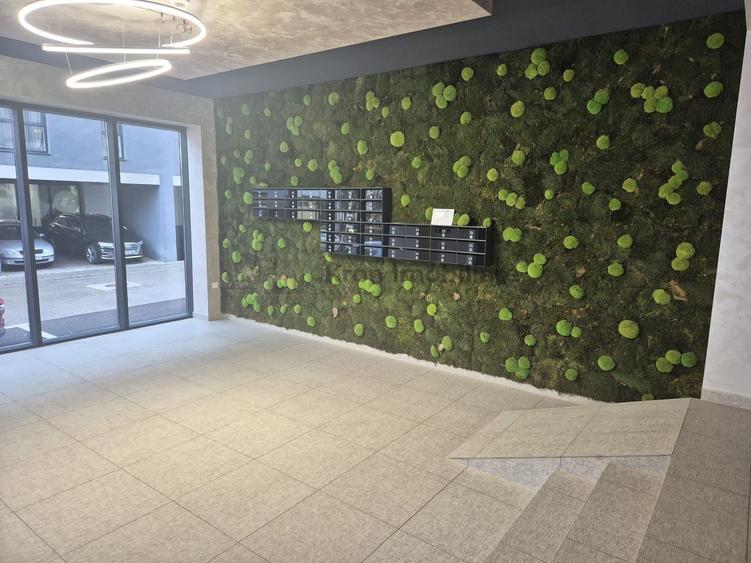 Apartament cu 3 camere decomandat, mobilat în Centură