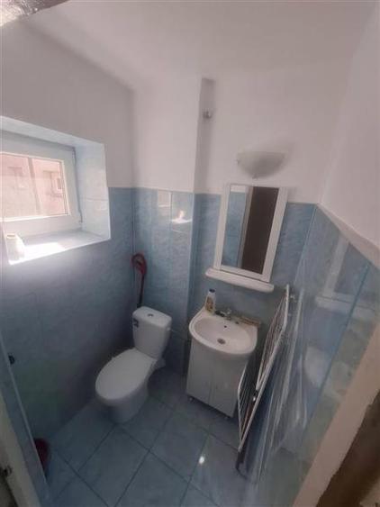 Apartament 3 camere decomandat, Centrul Civic - 12