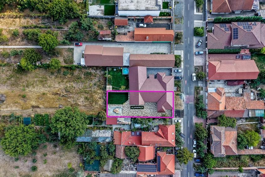 Casă individuală cu 4 camere cu Canalizare în Aradul Nou
