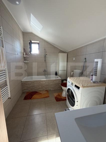 Duplex cu 4 camere cu Canalizare în Sâncraiu de Mureș
