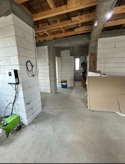 Casă individuală cu 3 camere cu Teren 250 Mp în Crevedia