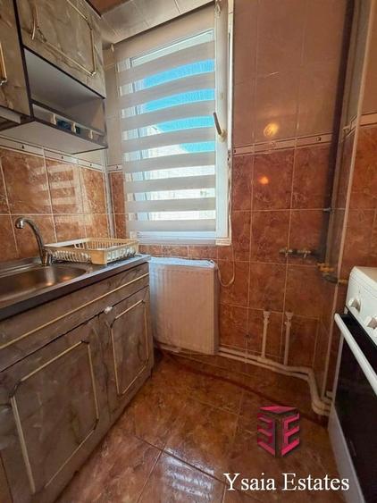 Apartament cu 4 camere în Km 4-5