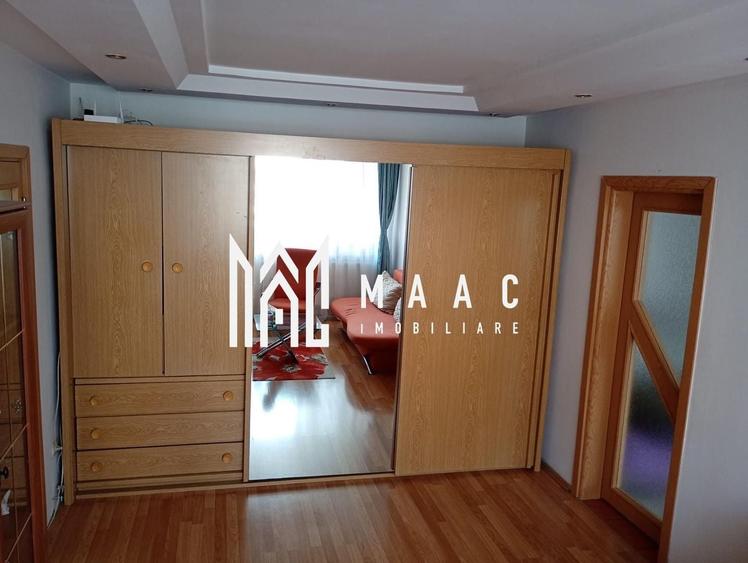 Apartament cu 2 camere semidecomandat, mobilat în Mihai Viteazul