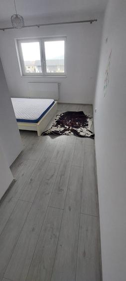 Apartament cu 3 camere în Șelimbăr