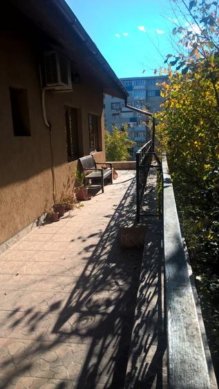 Apartament cu 3 camere decomandat, mobilat în 1 Mai