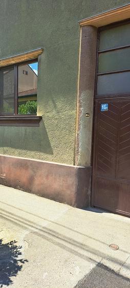 Casă cu 4 camere cu Teren 167 Mp în Decebal