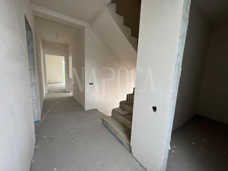 Duplex cu 4 camere cu Canalizare în Mănăștur
