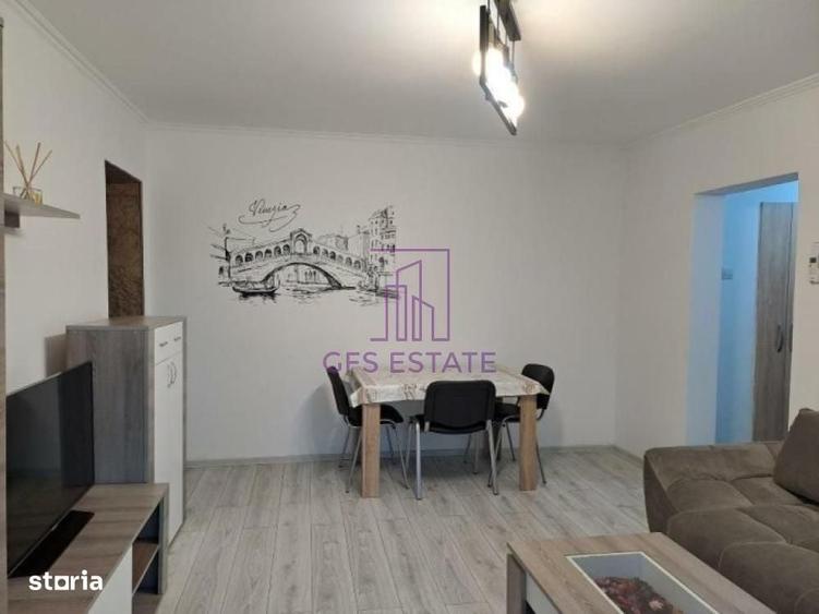 Apartament cu 3 camere decomandat în Drumul Taberei
