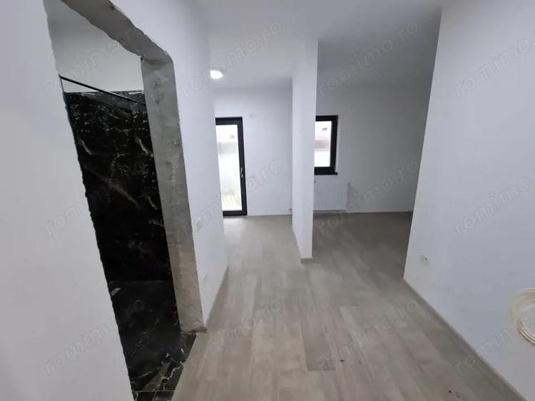 Casă cu Canalizare în Apărătorii Patriei