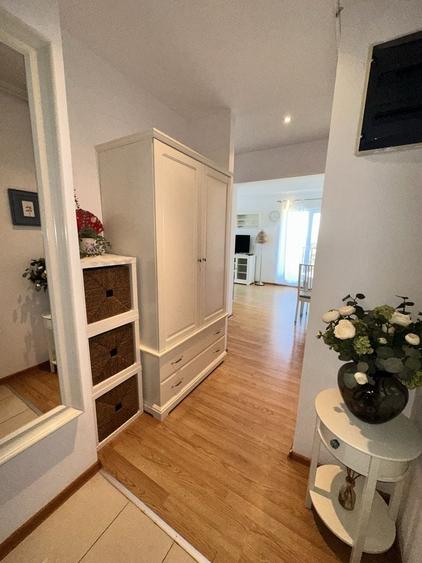 Apartament cu 2 camere semidecomandat în Crețuleasca