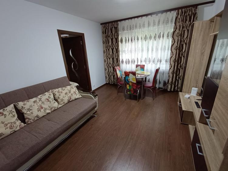 Apartament cu 2 camere în Letea Veche