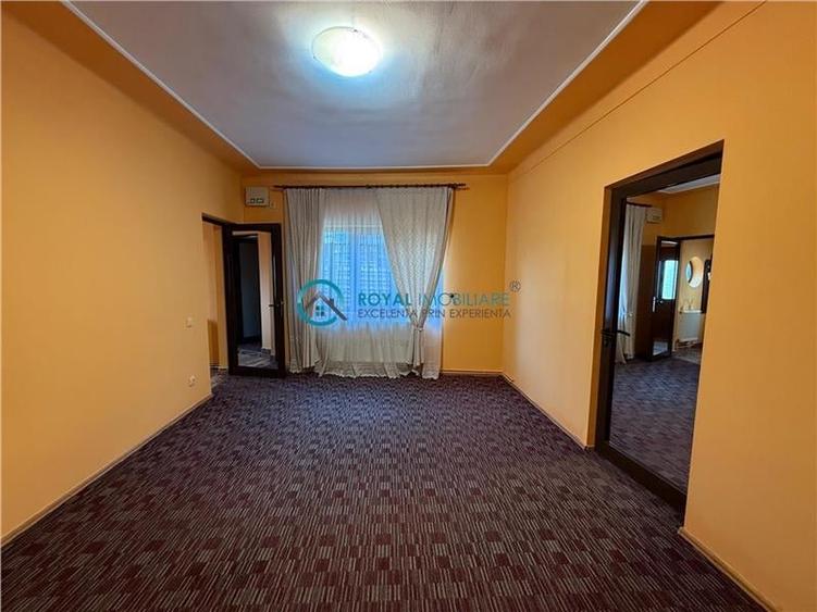 Casă individuală cu 4 camere cu Teren 150 Mp în Ultracentral
