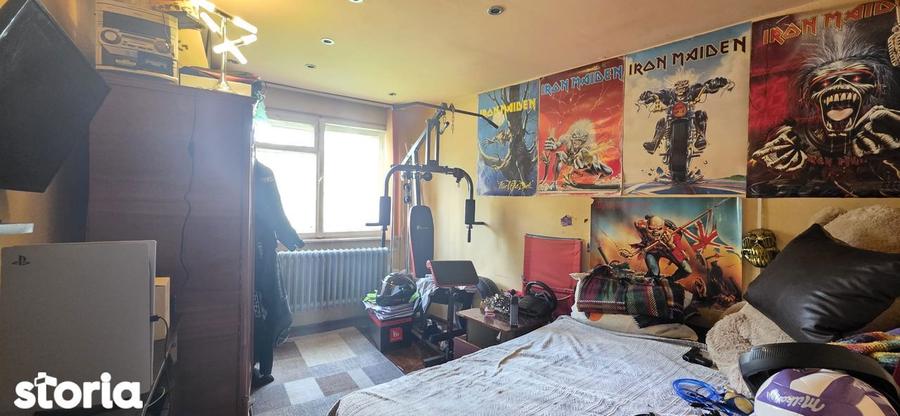 Apartament cu 4 camere decomandat în Tomis Nord