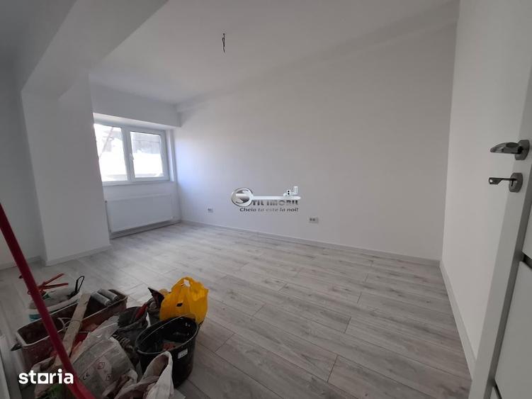 Apartament cu 2 camere decomandat în Galata