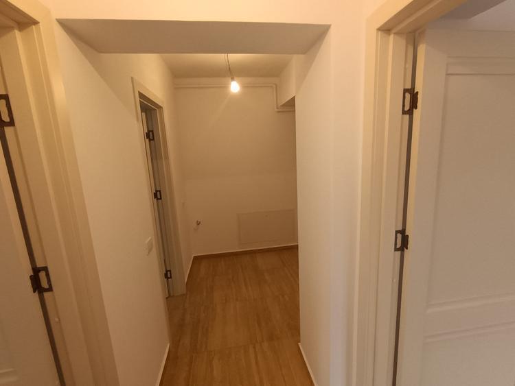 Apartament cu 3 camere decomandat în Popas Păcurari