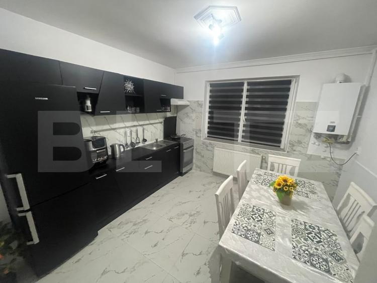 Apartament cu 3 camere decomandat în Reghin