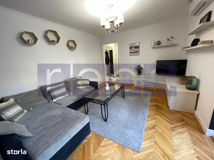 Apartament cu 2 camere semidecomandat, mobilat în Romană