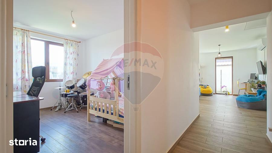 Casa individuala cu teren de 700 mp, mobilata ?i utilata, Sanpetru - 20
