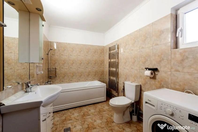 Casă cu 4 camere cu Teren 198 Mp în Trivale