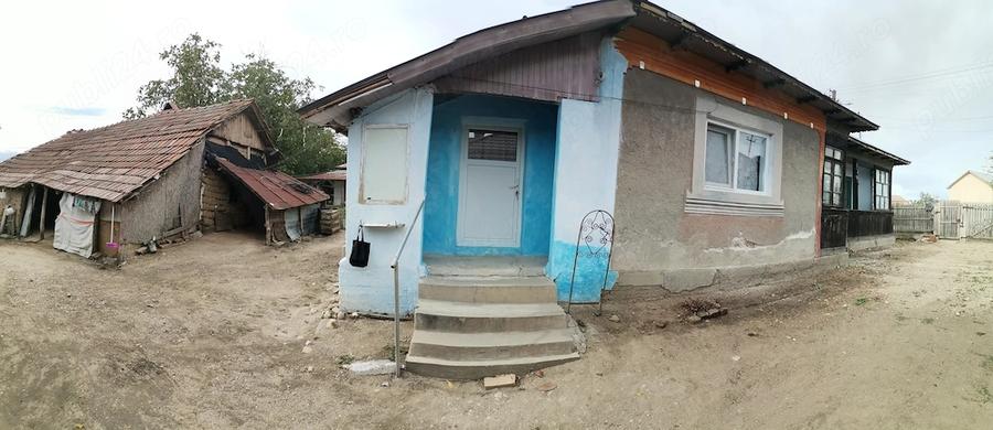 Casă cu 3 camere cu Teren 1133 Mp în Văleni