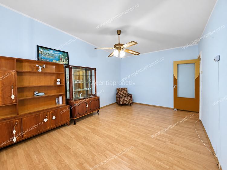 Apartament cu 2 camere, decomandat, 53,39 mp – Piața Centrală, bloc din 1988