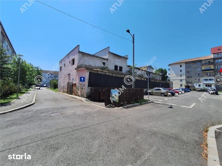 Spațiu comercial, de 500 mp, în Ștrand