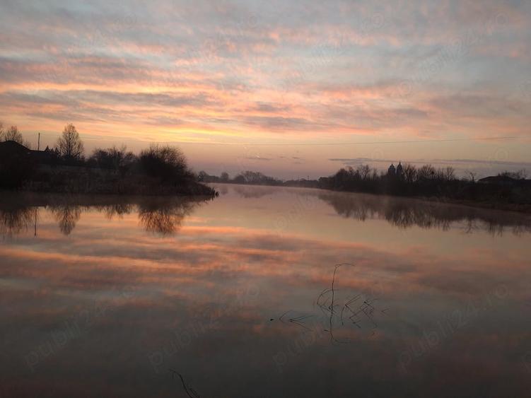 Teren de 2500 mp, în Suseni
