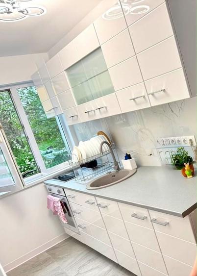 Apartament cu 2 camere semidecomandat în Câlnic