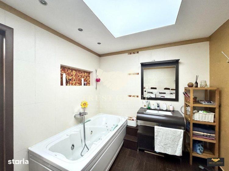 Apartament cu 4 camere decomandat în Herăstrău