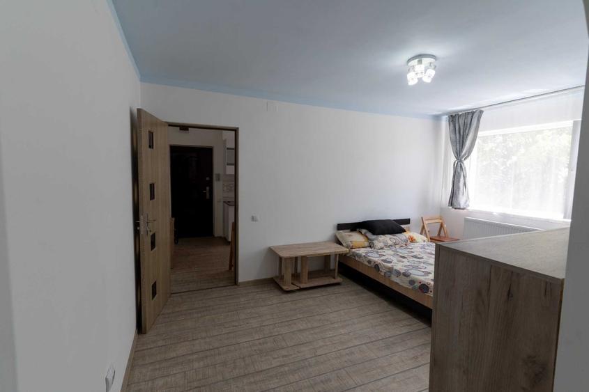 Apartament cu 2 camere semidecomandat în Deve