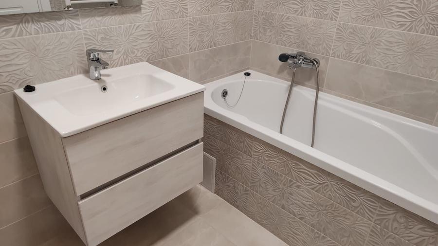 Apartament cu 2 camere decomandat în Cristian