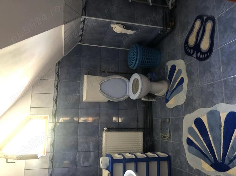 Casă cu 5 camere cu Teren 500 Mp în Libertății