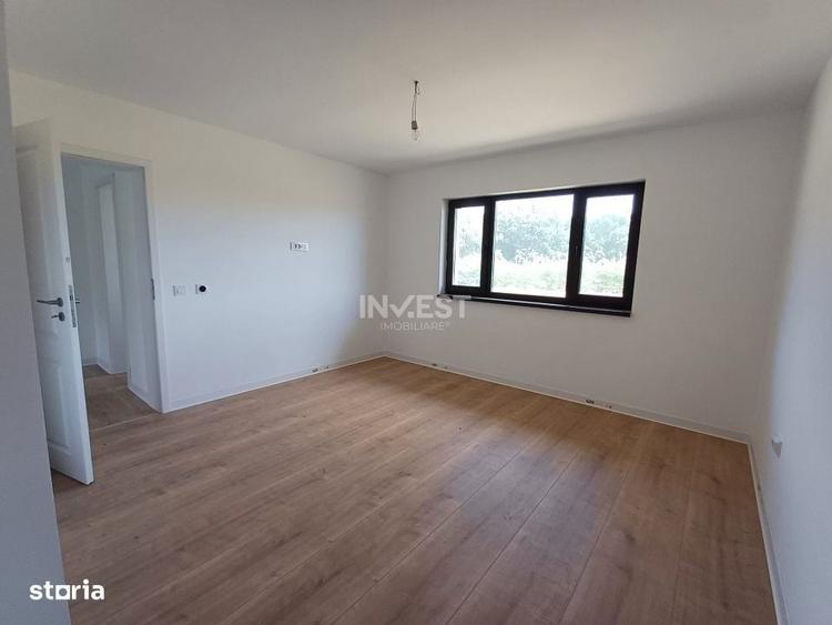 Casă cu 4 camere în Valea Ursului