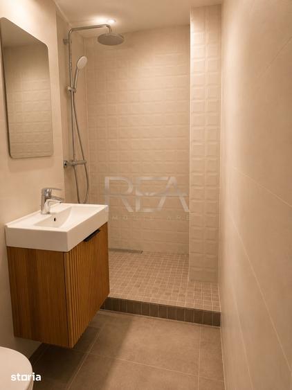 Apartament cu 4 camere decomandat, mobilat în Eminescu