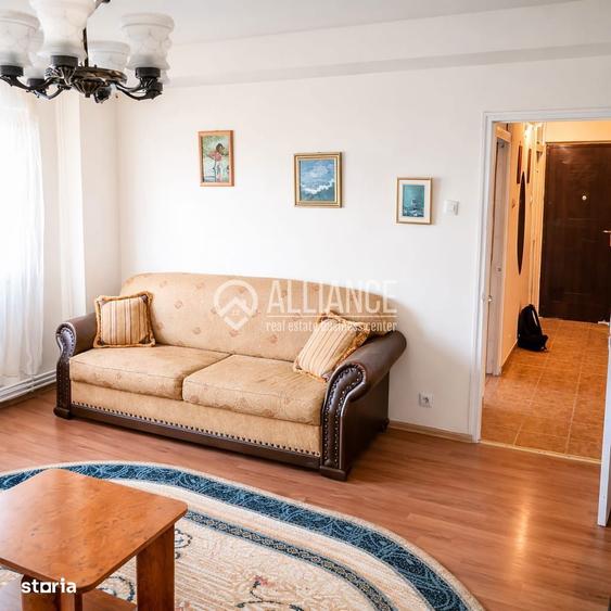Apartament cu 2 camere semidecomandat, mobilat în Capitol