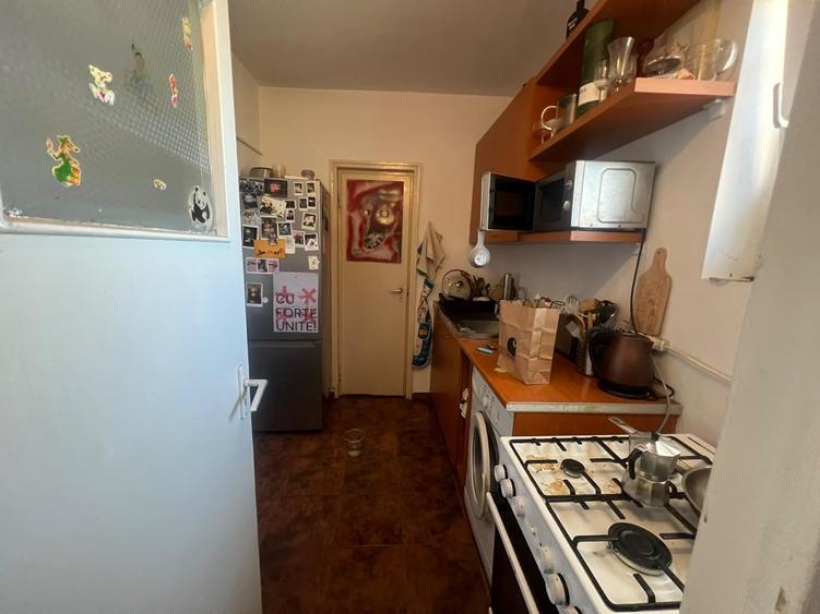 Apartament cu 2 camere semidecomandat în Dorobanți