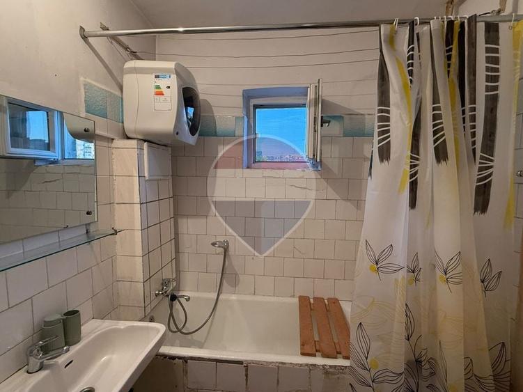 Apartament cu 2 camere semidecomandat, mobilat în Militari